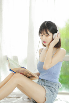 楼上的女孩爱上黑人